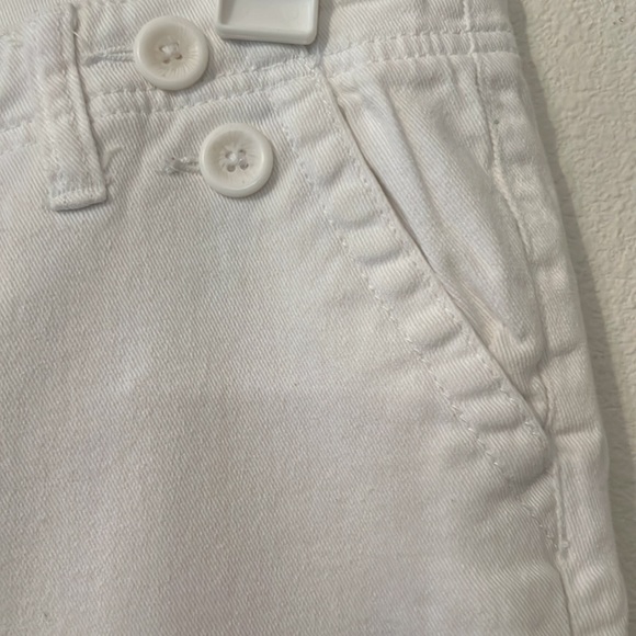 Axcess White denim jeans. - Picture 4 of 6